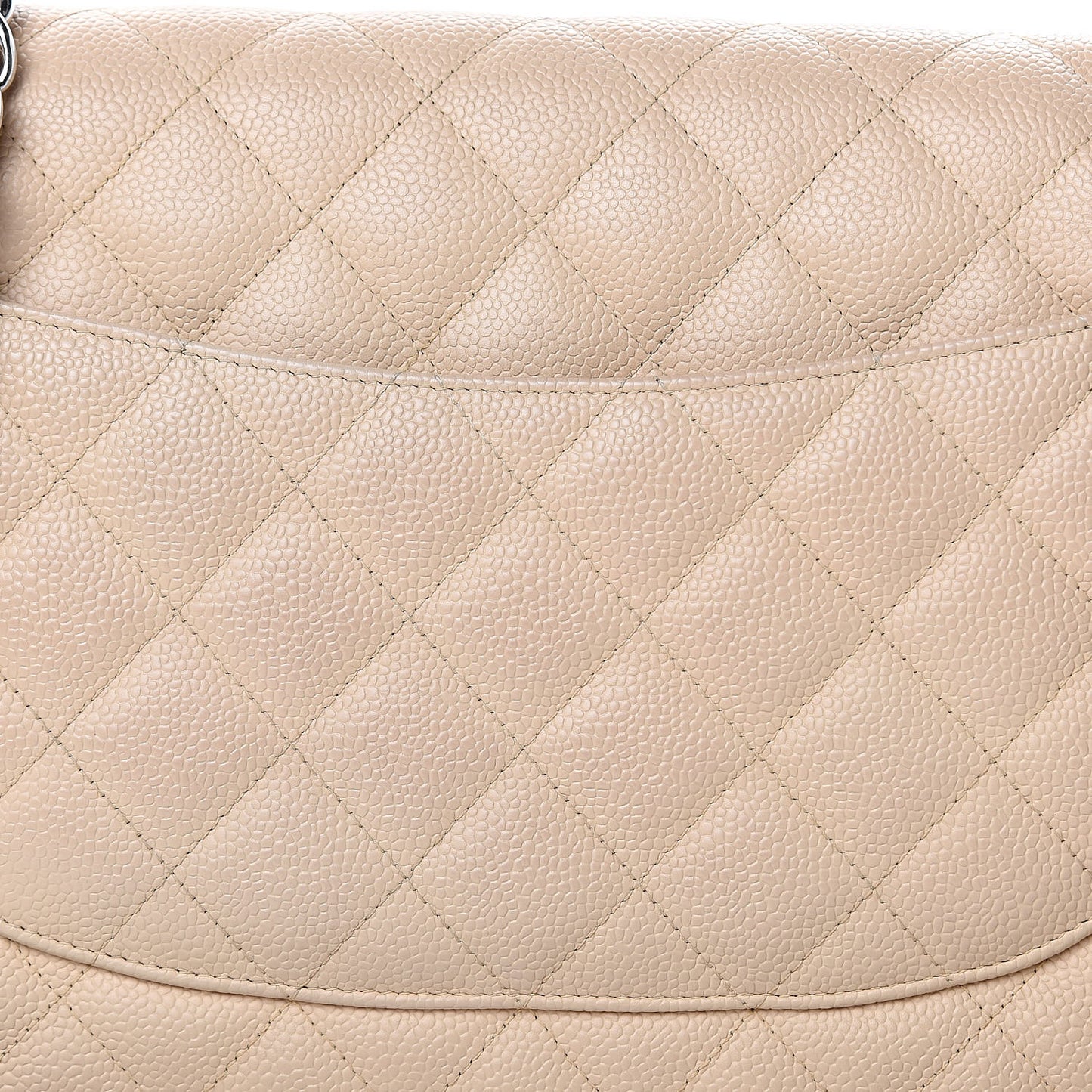 Caviar Quilted Jumbo Double Flap Beige Clair