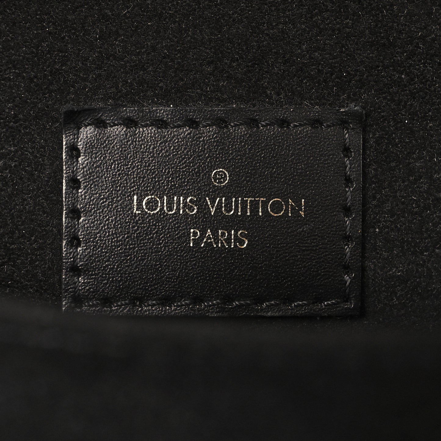 Reverse Monogram Pochette Metis
