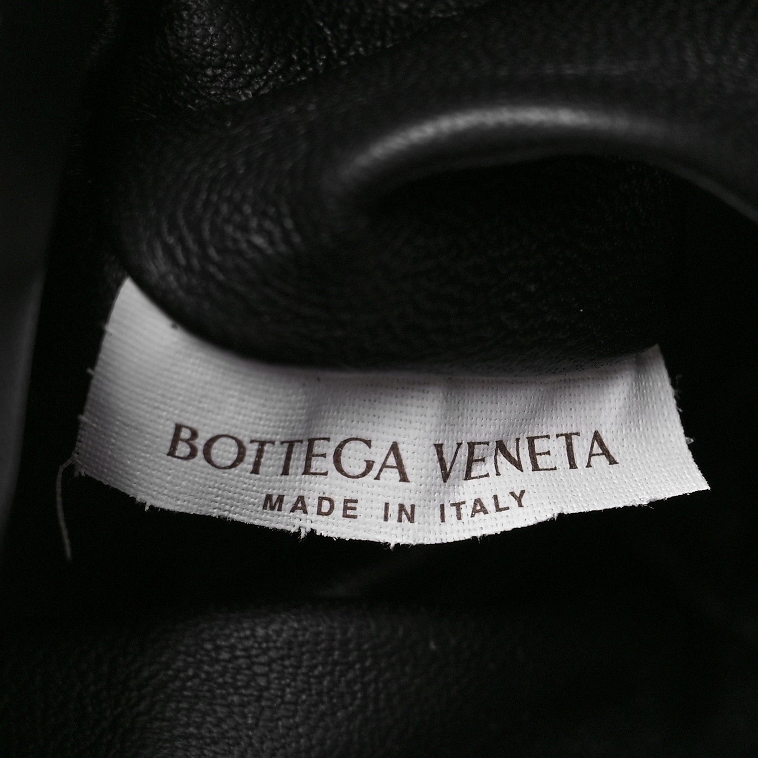 Bottega Veneta Nappa Zebra Print The Pouch Chain White Black 6 of 9