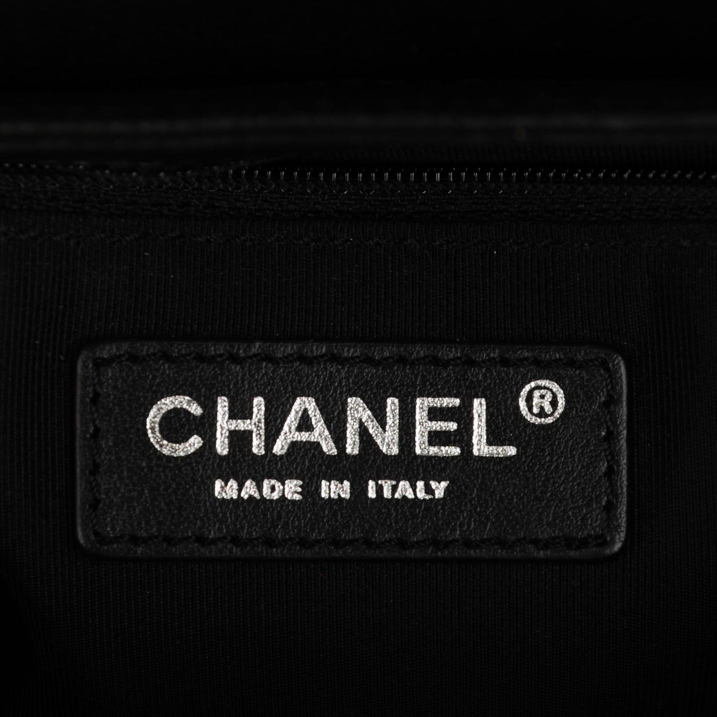 Caviar Quilted Small Rock In Rome Flap Black