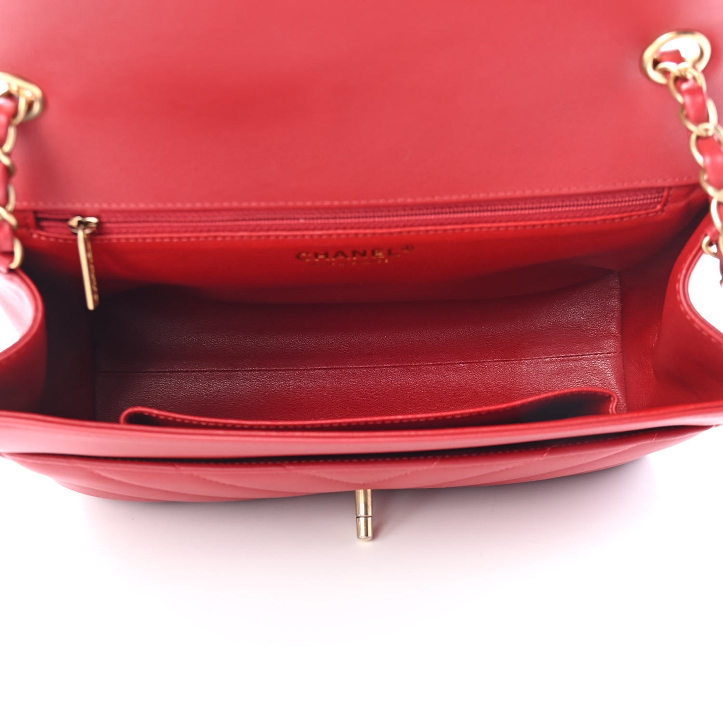 Calfskin Quilted Chevron In The City Bag Red