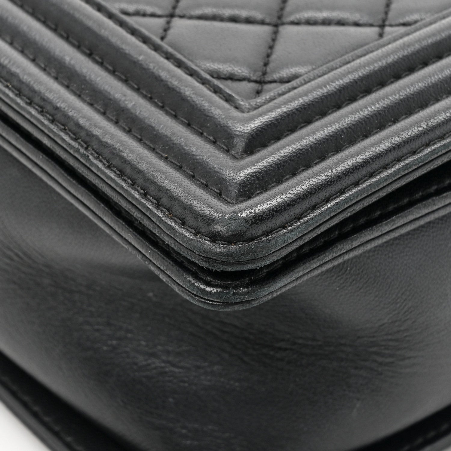 Chanel Lambskin Quilted New Medium Boy Flap Black 13 of 16