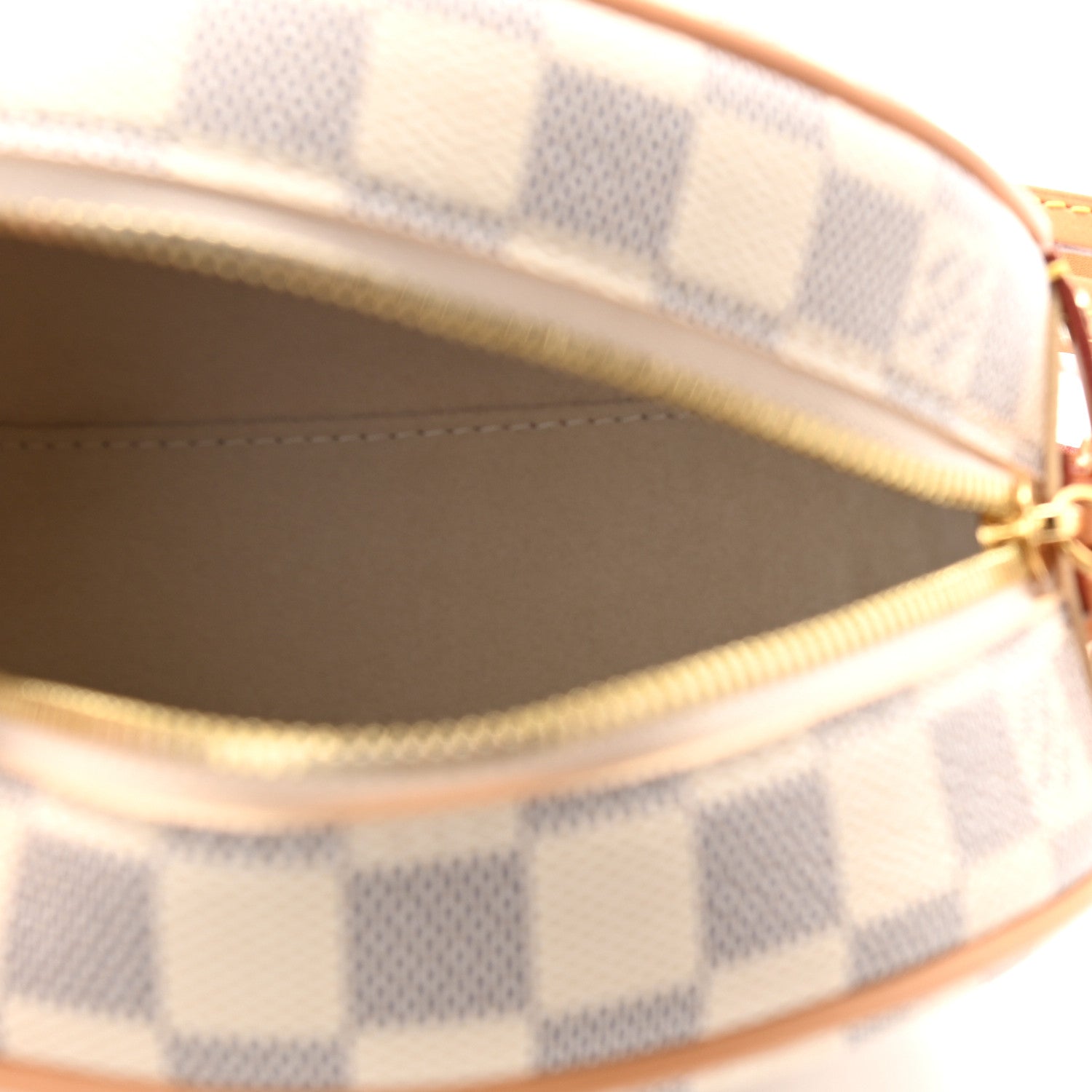 Louis Vuitton Damier Azur Boite Chapeau Souple PM 5 of 8