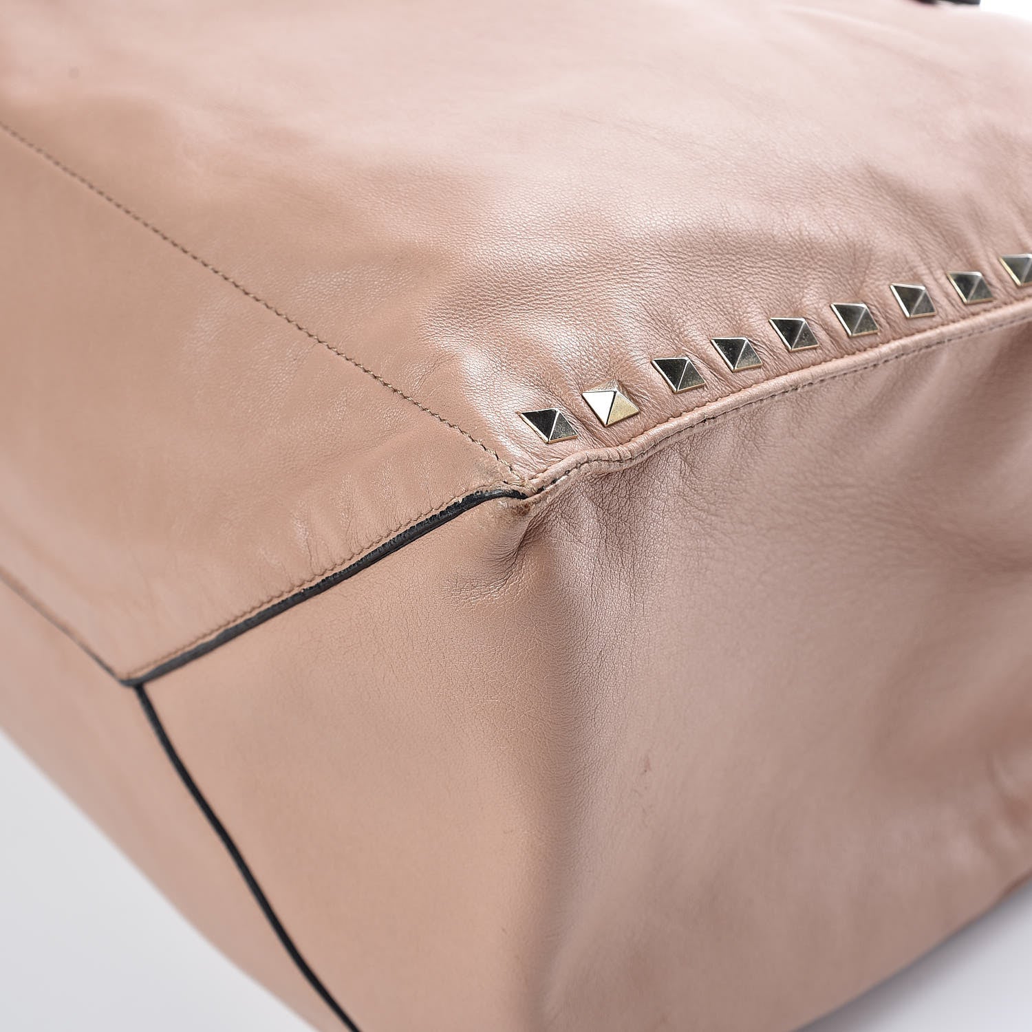 Valentino Garavani Nappa Medium Rockstud Soft Tote Soft Noisette 10 of 18