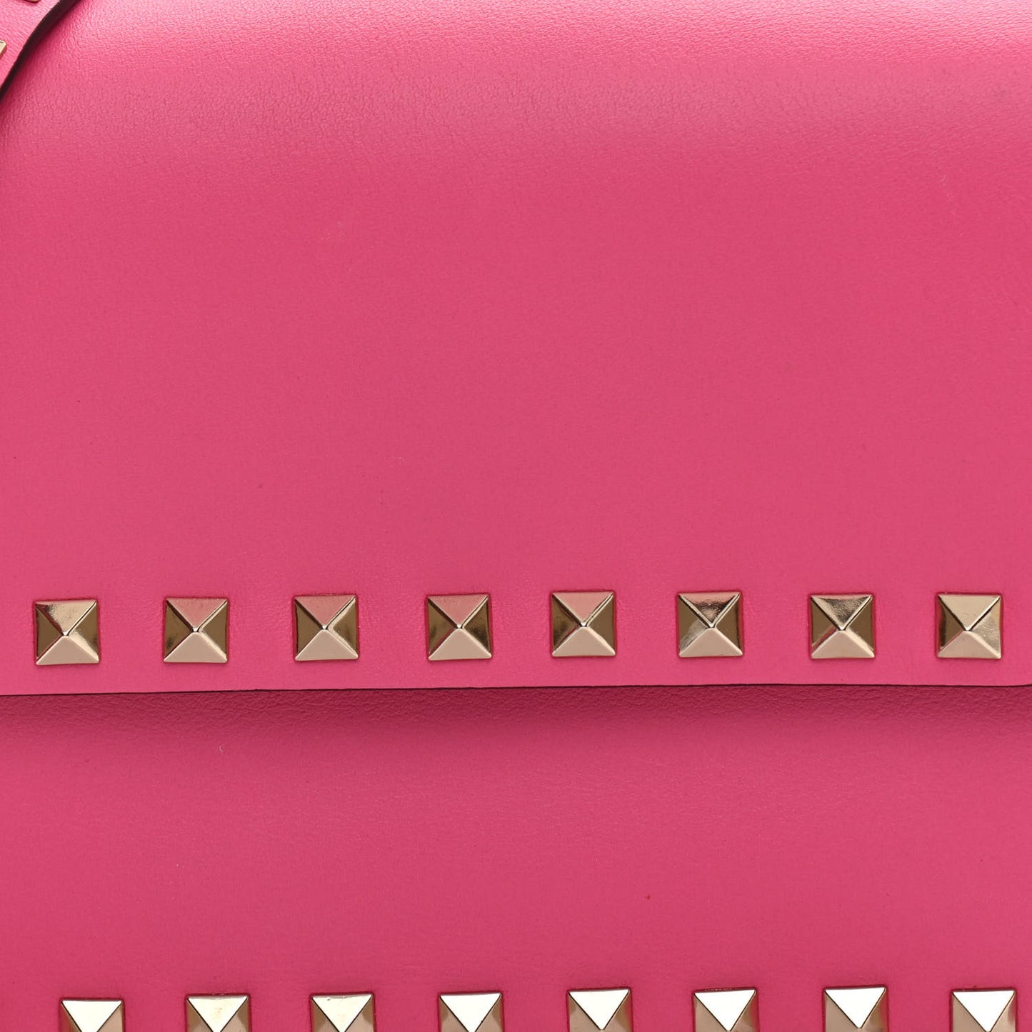 Vitello Rockstud Flap Crossbody Bag Peony