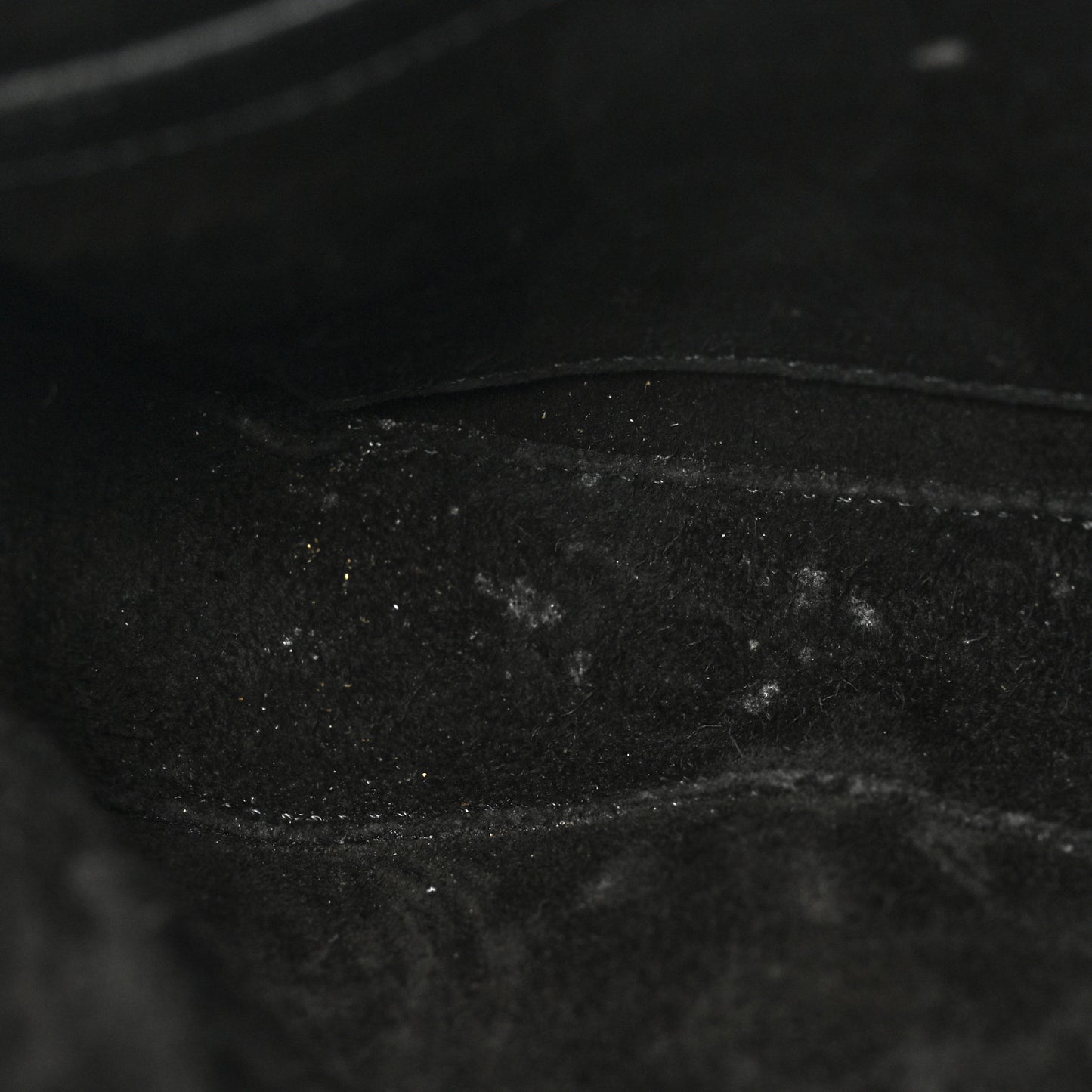 Smooth Calfskin Medium Messenger Bag Black