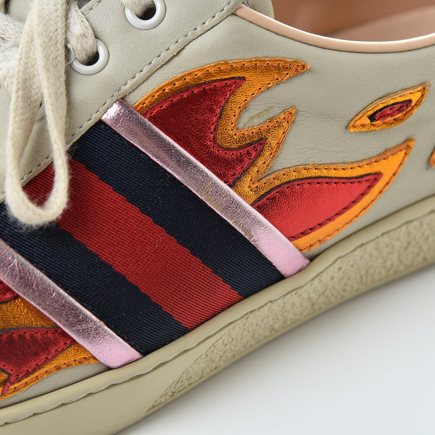 Calfskin Ayers Web Flames Embroidered Mens Ace Sneakers 10 Off White