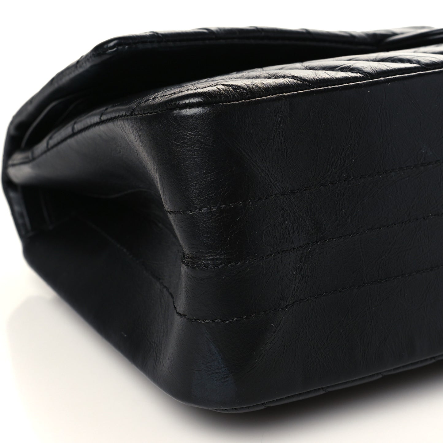 Aged Calfskin Chevron Quilted 2.55 Reissue 226 So Black