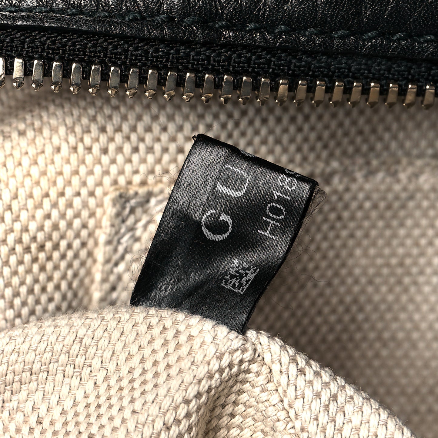 Pebbled Calfskin Small Soho Disco Bag Black