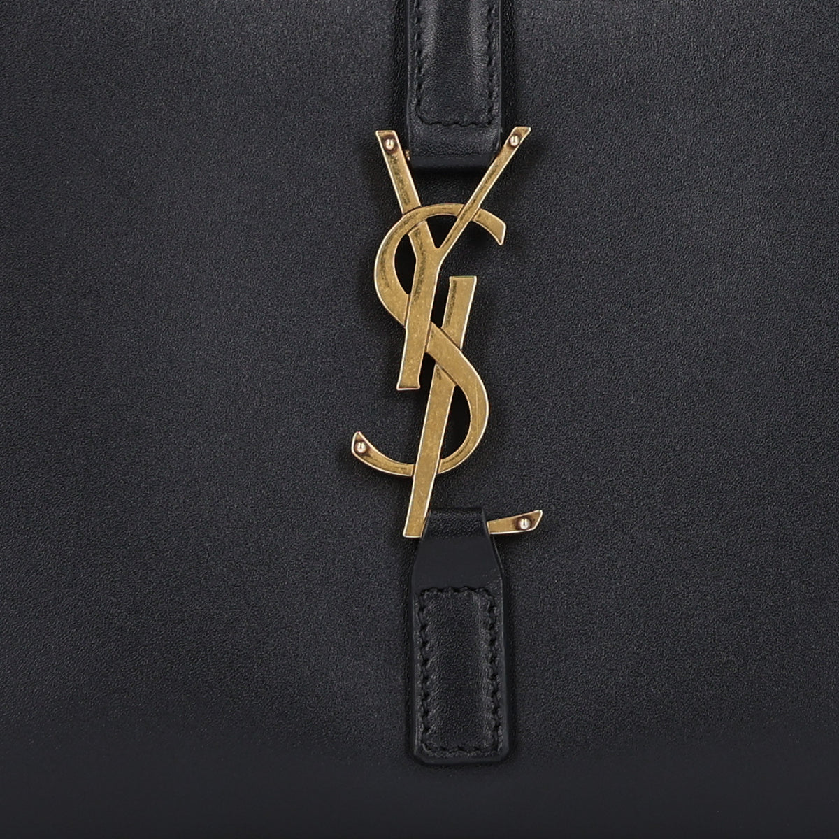 Smooth Calfskin Le 5 A 7 Hobo Black