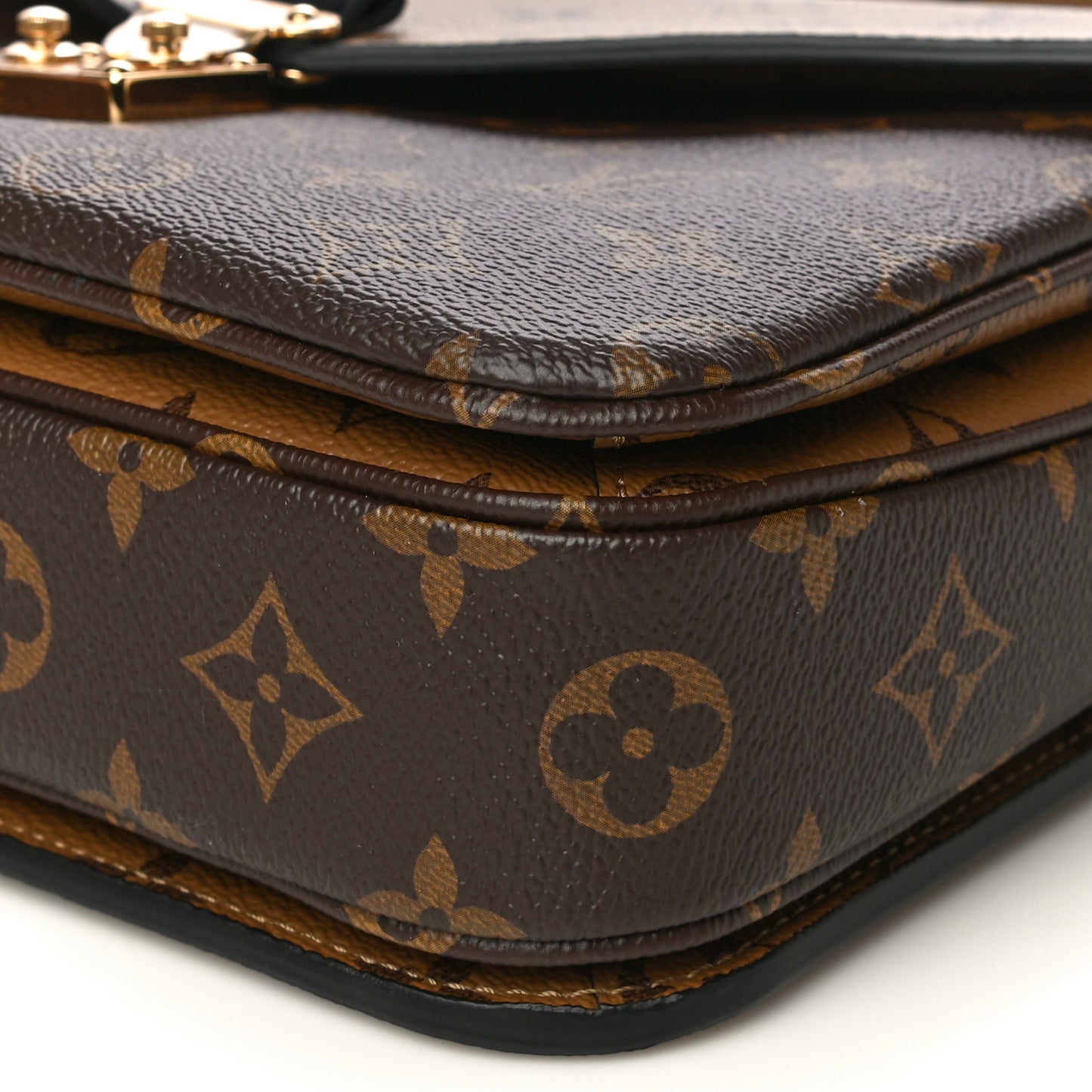 Reverse Monogram Pochette Metis