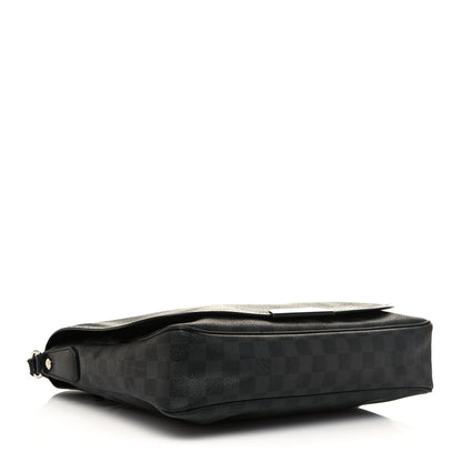 Louis Vuitton Damier Graphite Daniel MM 3 of 19