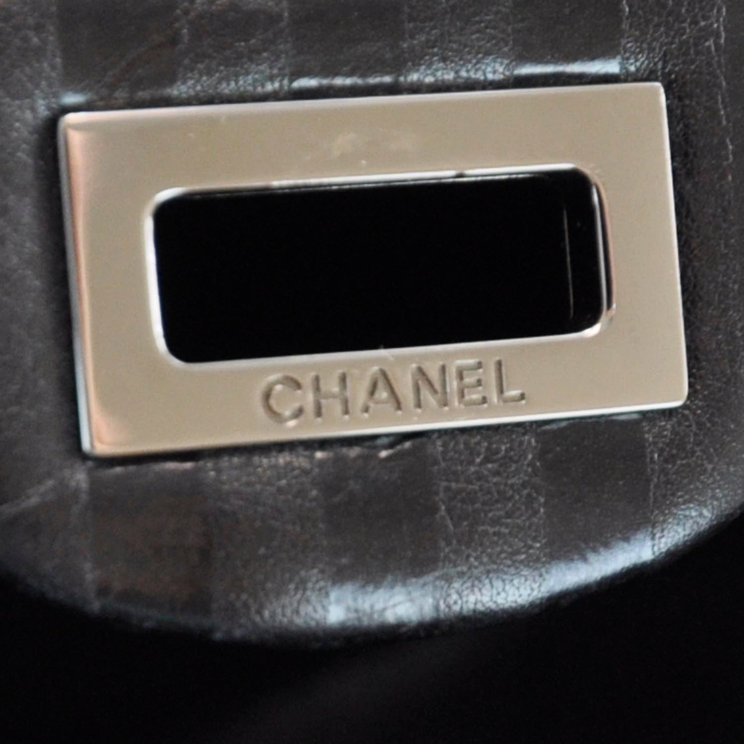Chanel Striped Accordion Reissue 2.55 Flap Black 10 of 10