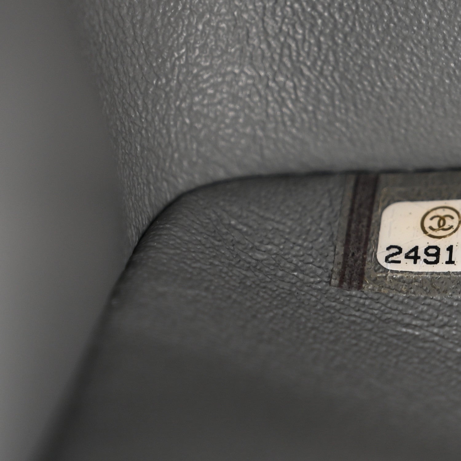 Chanel Caviar Quilted Jumbo Double Flap Grey 7 of 11