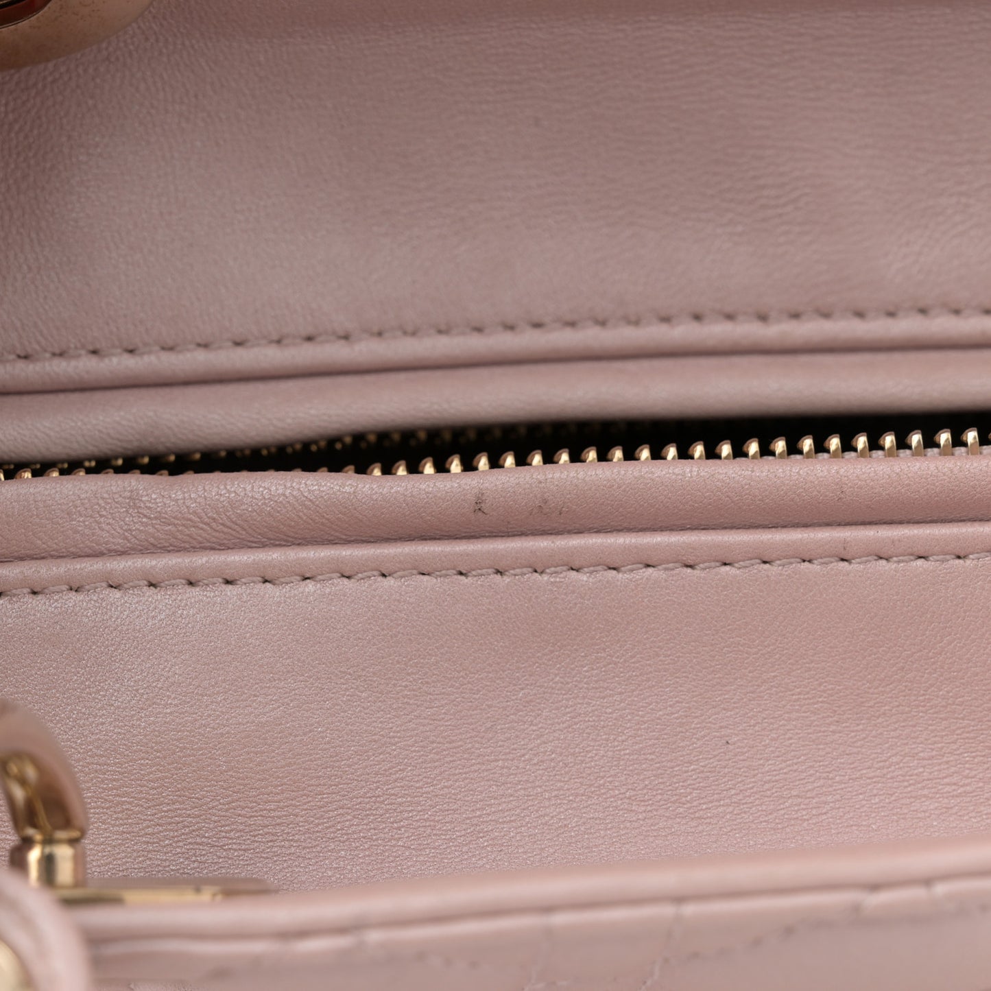 Pearly Lambskin Cannage Medium Lady Dior Lotus