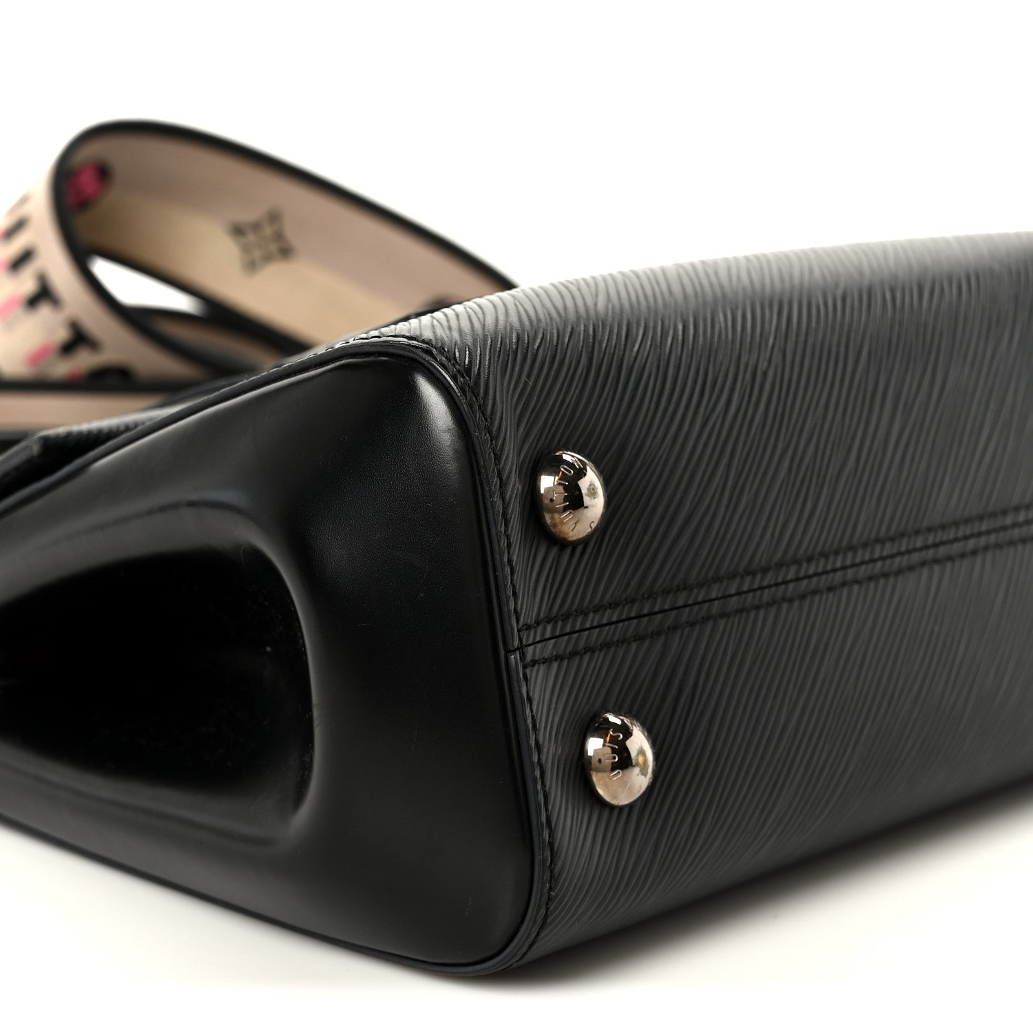 Louis Vuitton Epi Cluny Mini Black 11 of 14