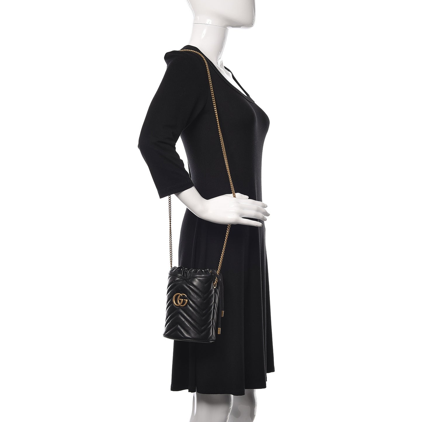 Calfskin Matelasse Mini GG Marmont 2.0 Bucket Bag Black