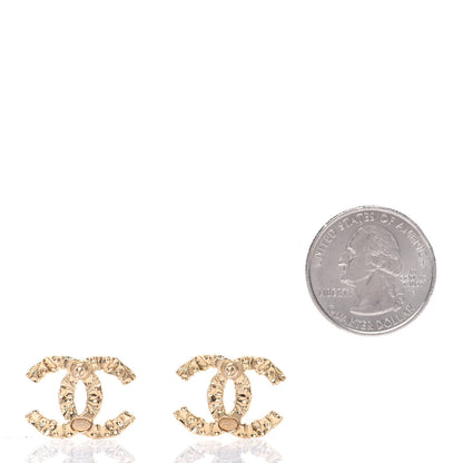 Chanel Textured CC Earrings Gold 2 of 6