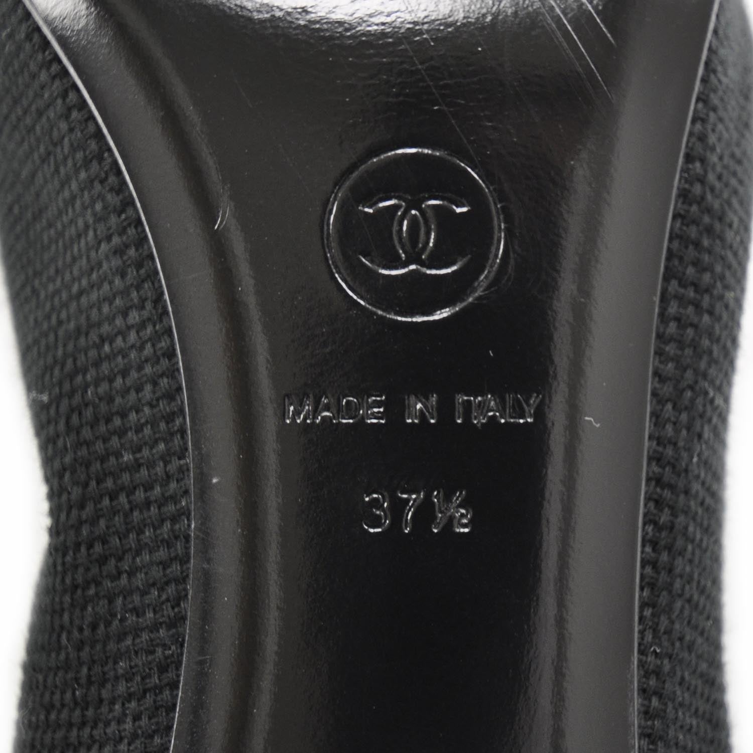 Chanel Toile and Leather Stretch Cap Toe Pumps 37.5 6 of 8