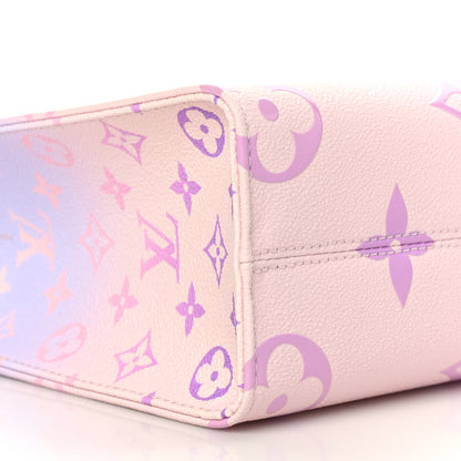 Louis Vuitton Monogram Giant Spring In The City Onthego PM Sunrise Pastel 7 of 8