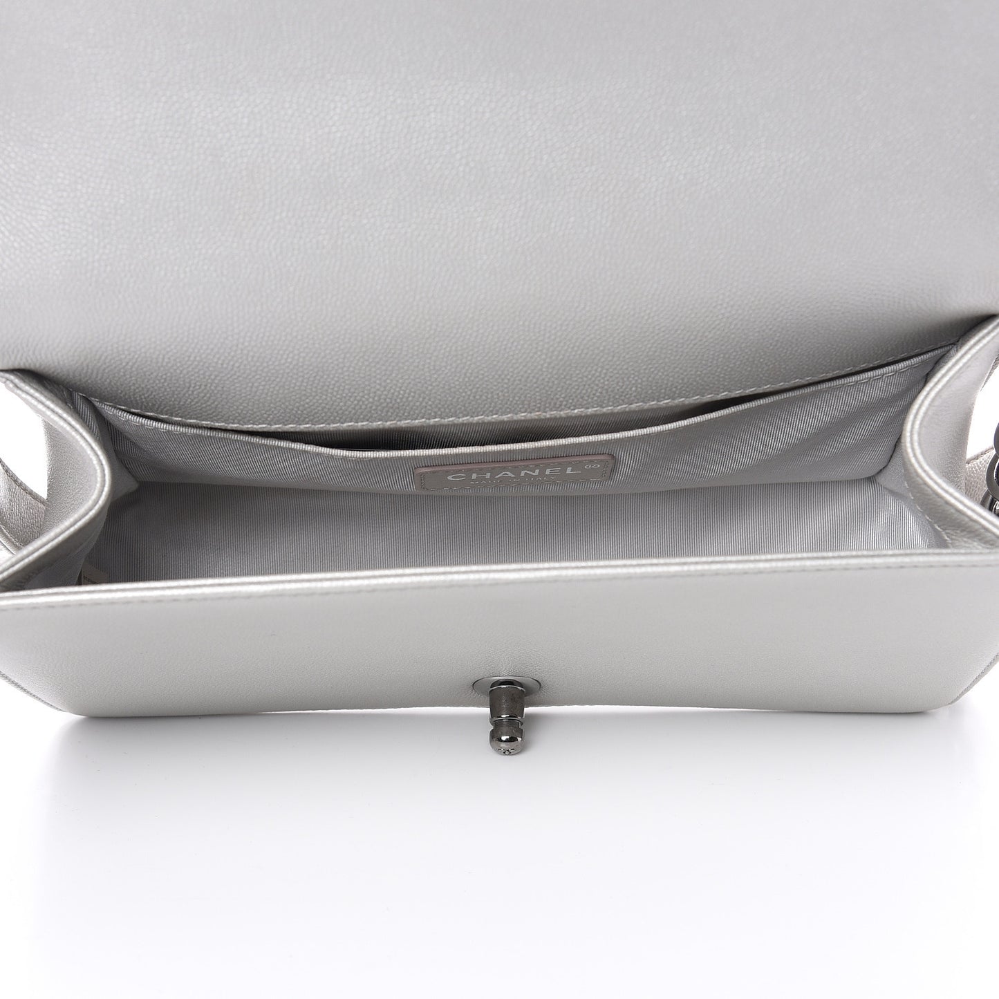 Metallic Caviar Quilted Medium Boy Flap Silver