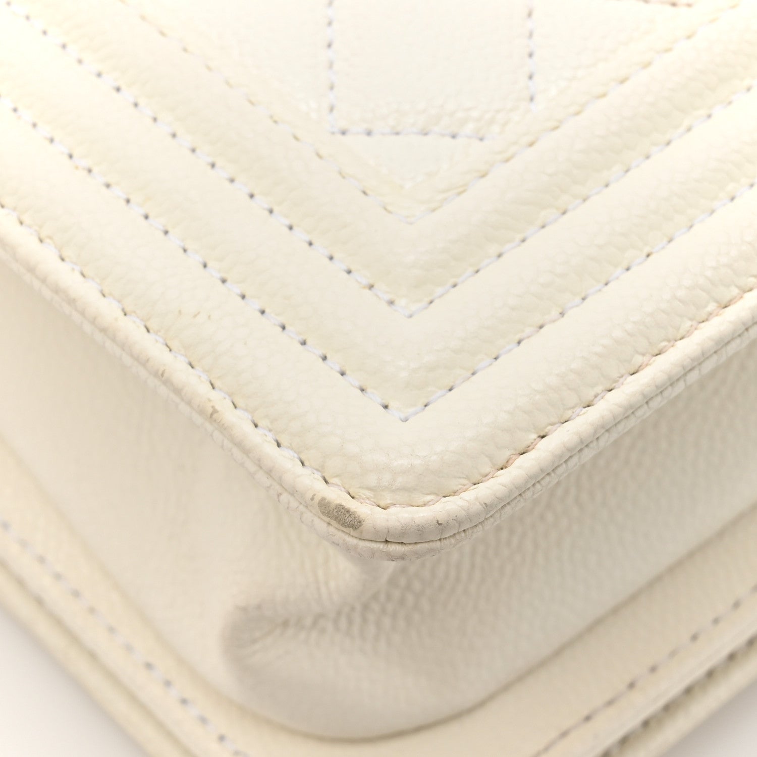 Chanel Caviar Quilted Medium Boy Flap White 16 of 19