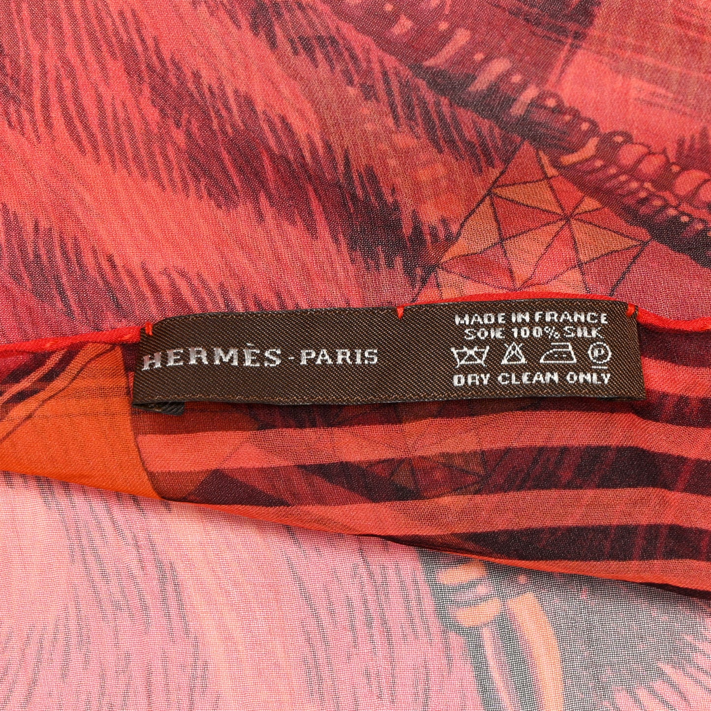 Silk Mousseline Pelages et Camouflage Stole Lipstick Corail