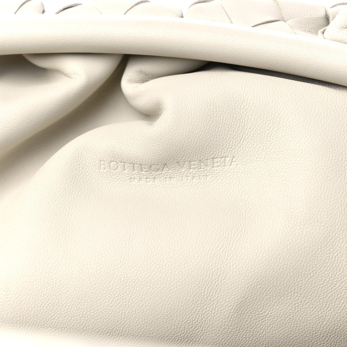 Nappa Maxi Intrecciato The Pouch Oversized Clutch Plaster