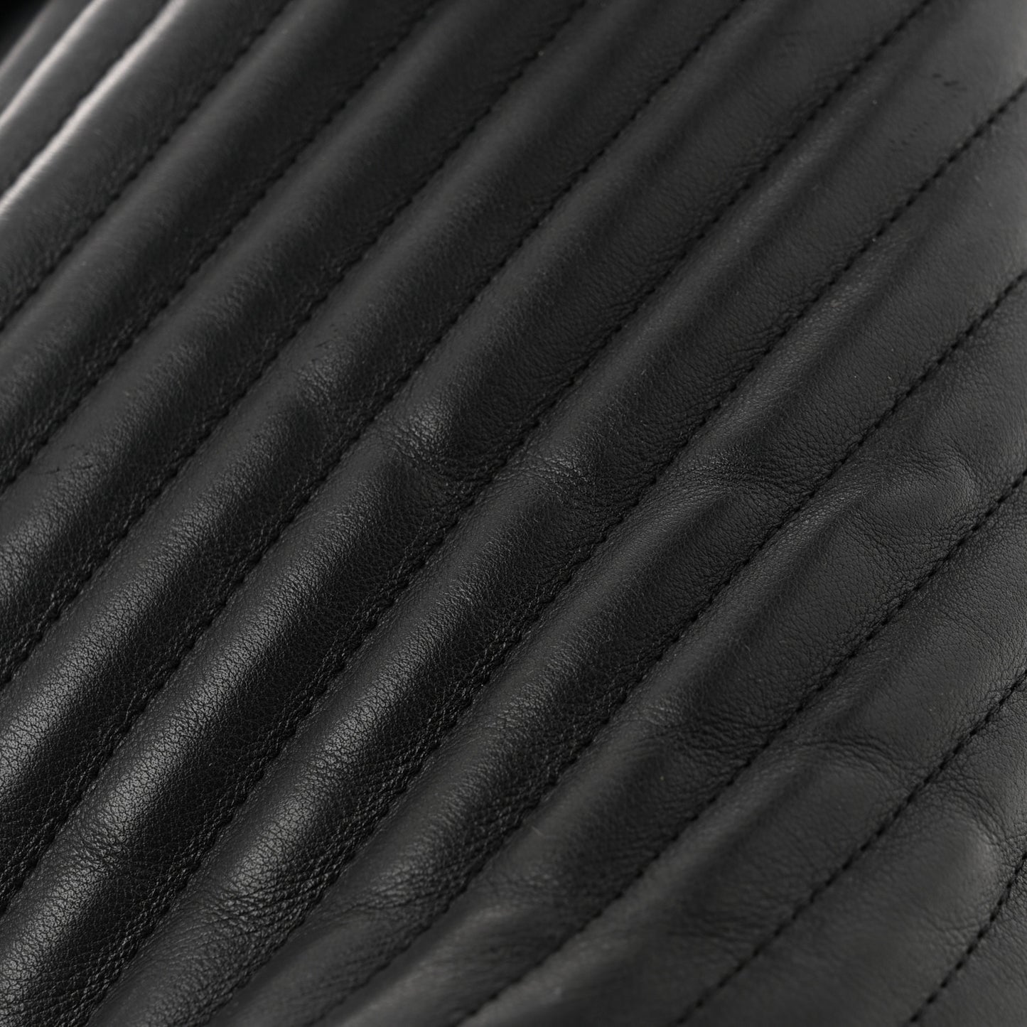 Calfskin Chevron Quilted Large Urban Spirit Backpack Black