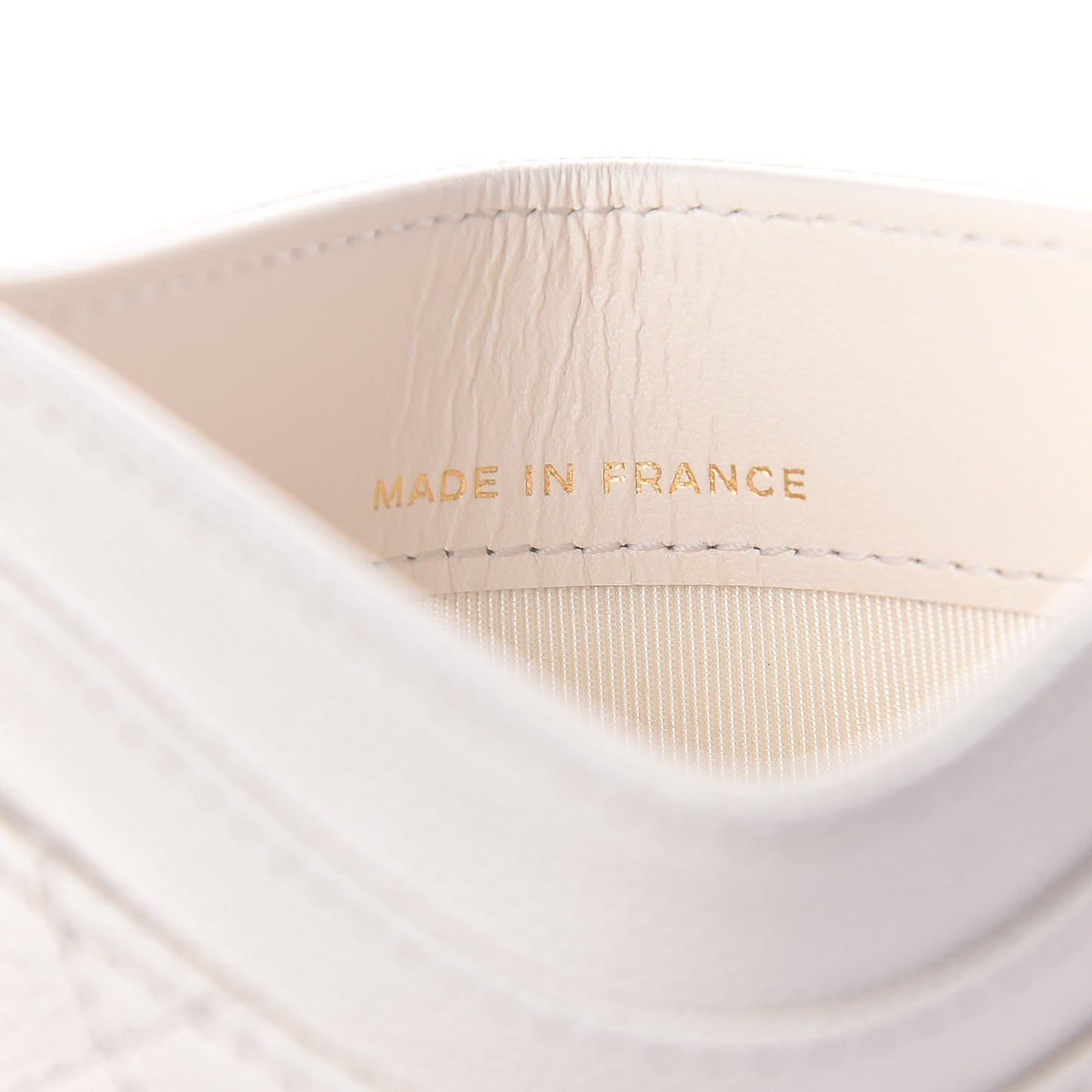 Caviar Quilted Card Holder White