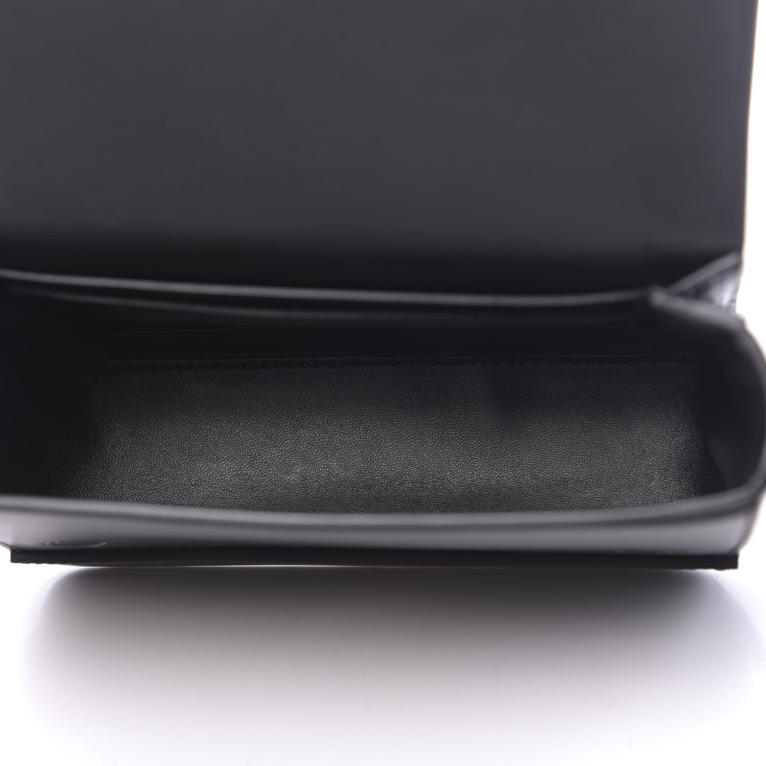 Burberry Calfskin Lizard Embossed Two Tone Small Grace Bag Black 5 of 11