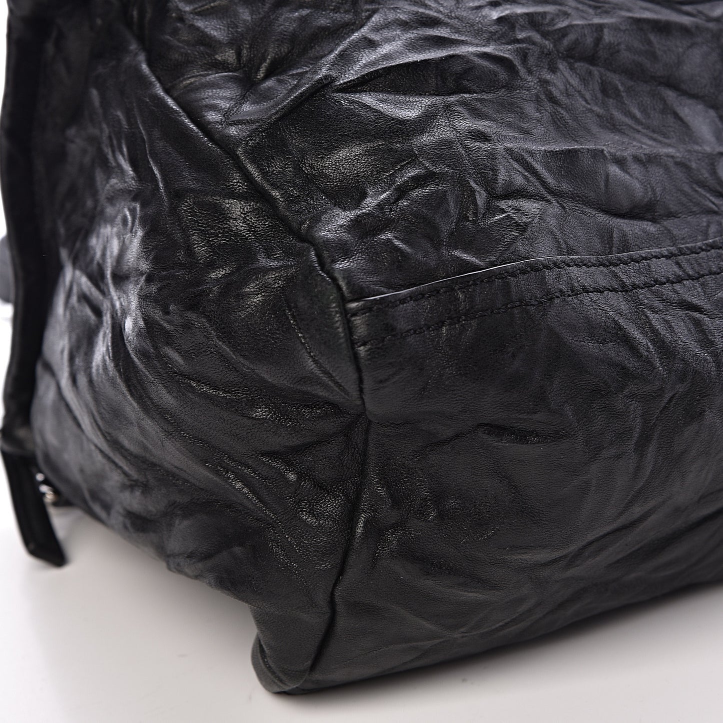Tumbled Sheepskin Medium Pandora Bag Black