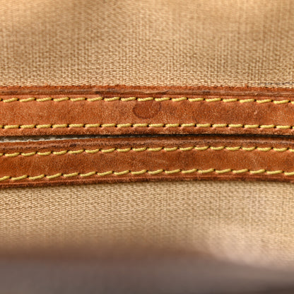 Louis Vuitton Monogram Reporter PM 9 of 20