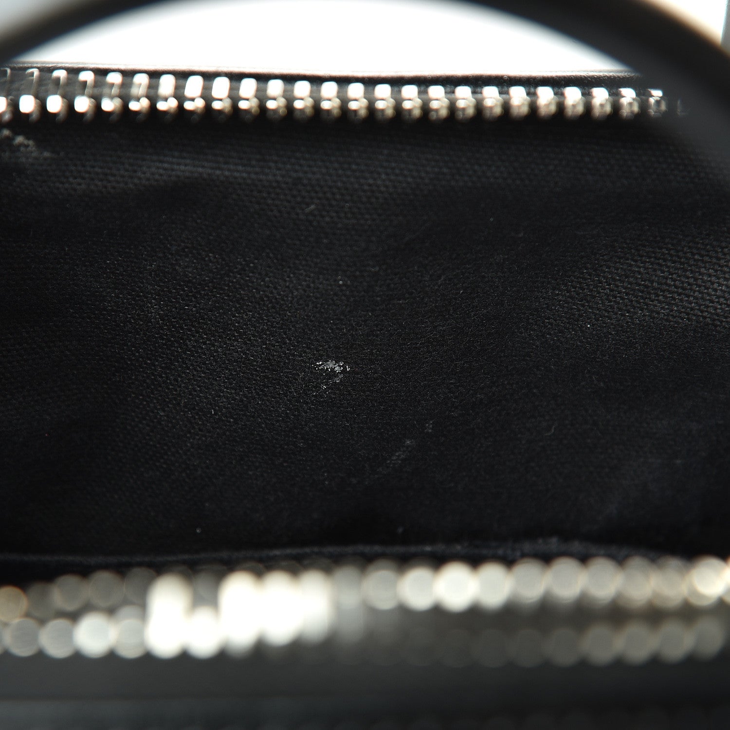 Givenchy Shiny Lord Calfskin Medium Antigona Black 17 of 17