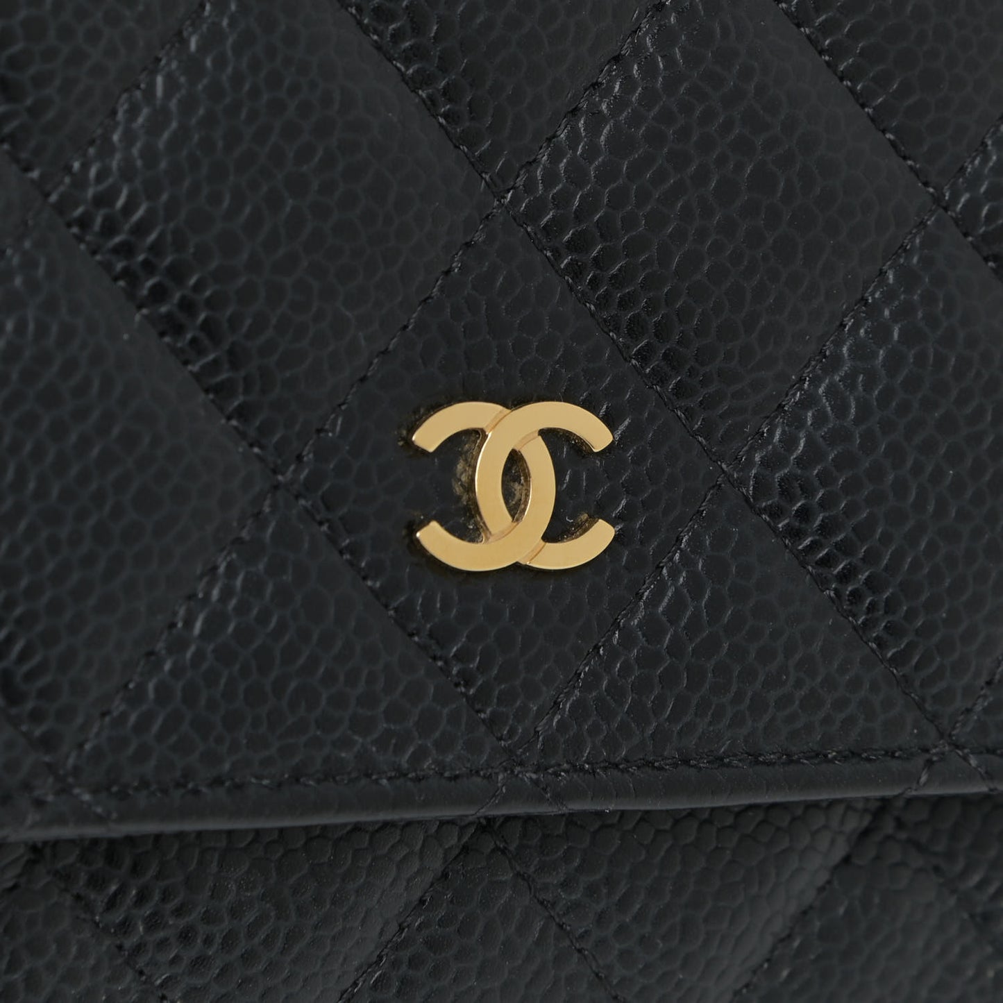 Caviar Quilted Wallet On Chain WOC Black