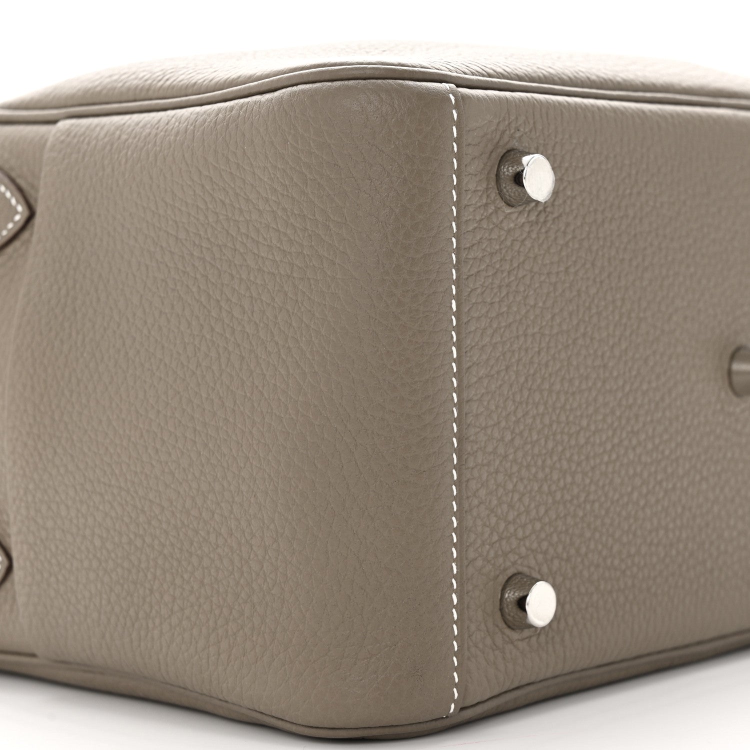 Hermes Taurillon Clemence Lindy 26 Etoupe 9 of 12