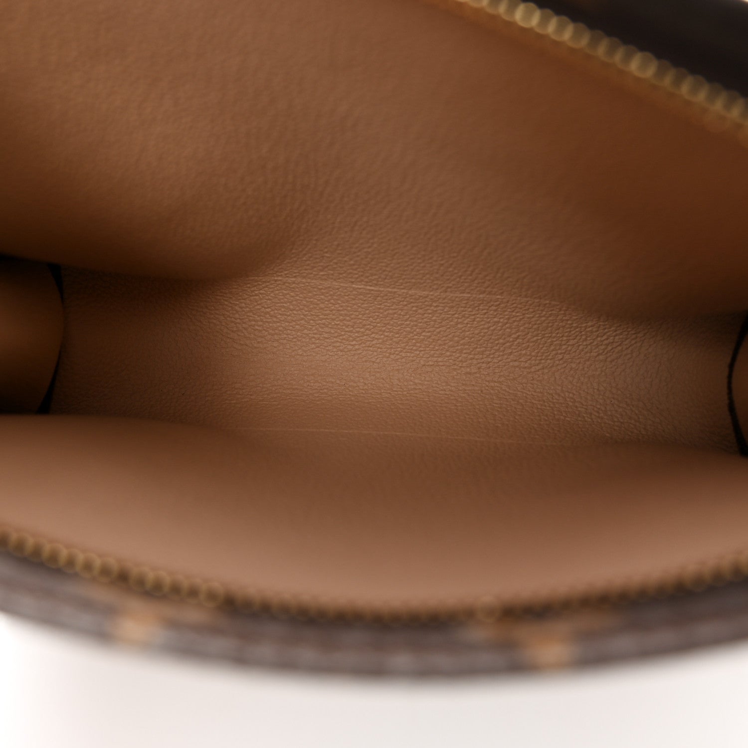 Louis Vuitton Monogram Toiletry Pouch 19 5 of 7