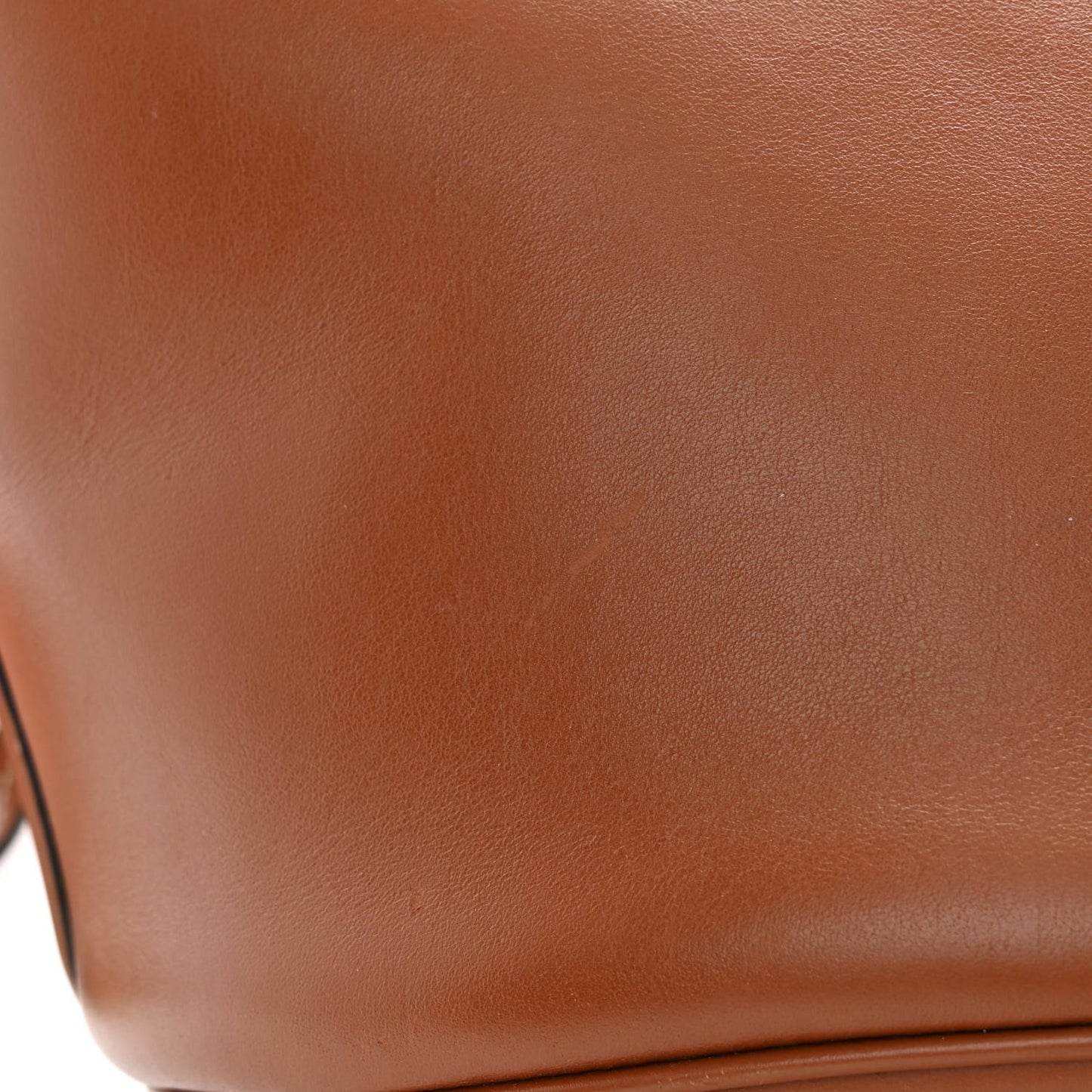 Smooth Calfskin Bucket 16 Bag Tan