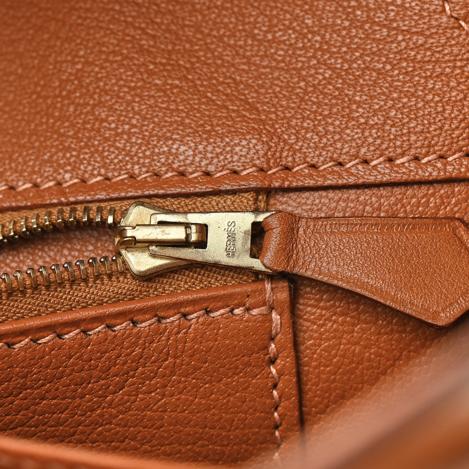 Hermes Gulliver Birkin 35 Gold 17 of 34