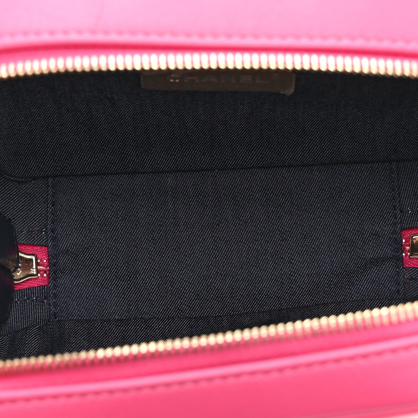 Lambskin CC Mania Camera Case Pink