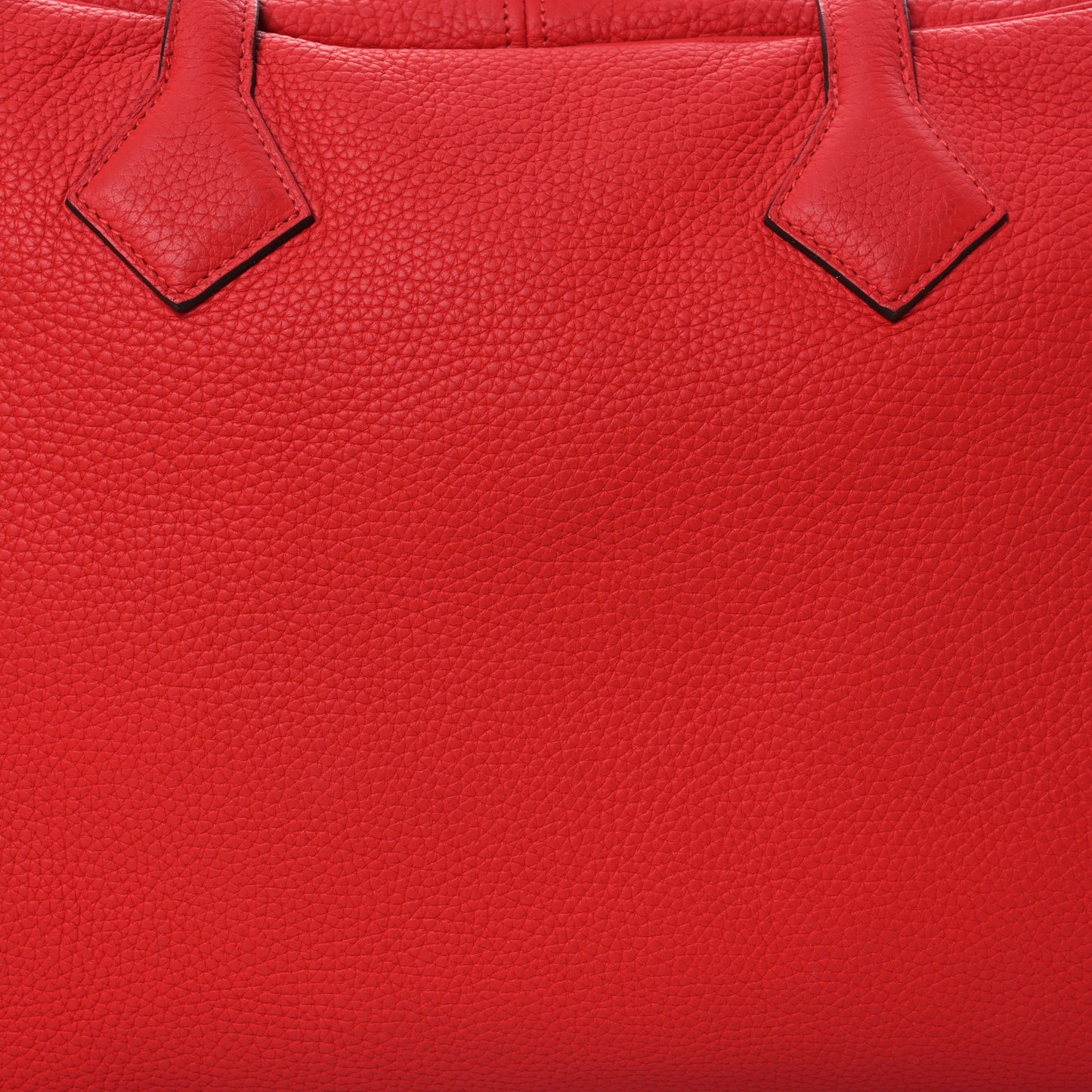 Taurillon Clemence Victoria II 43 Rouge Casaque
