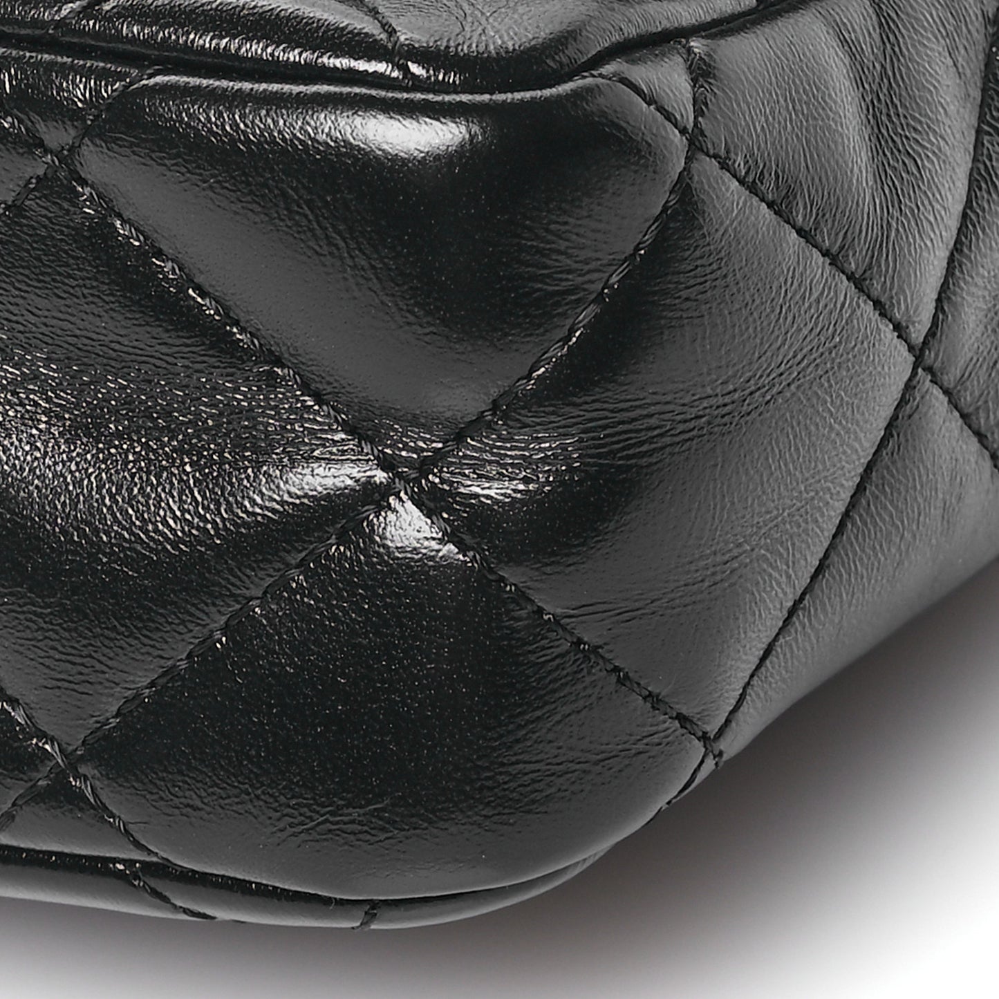 Shiny Lambskin Quilted Golden Links Top Handle Flap Black