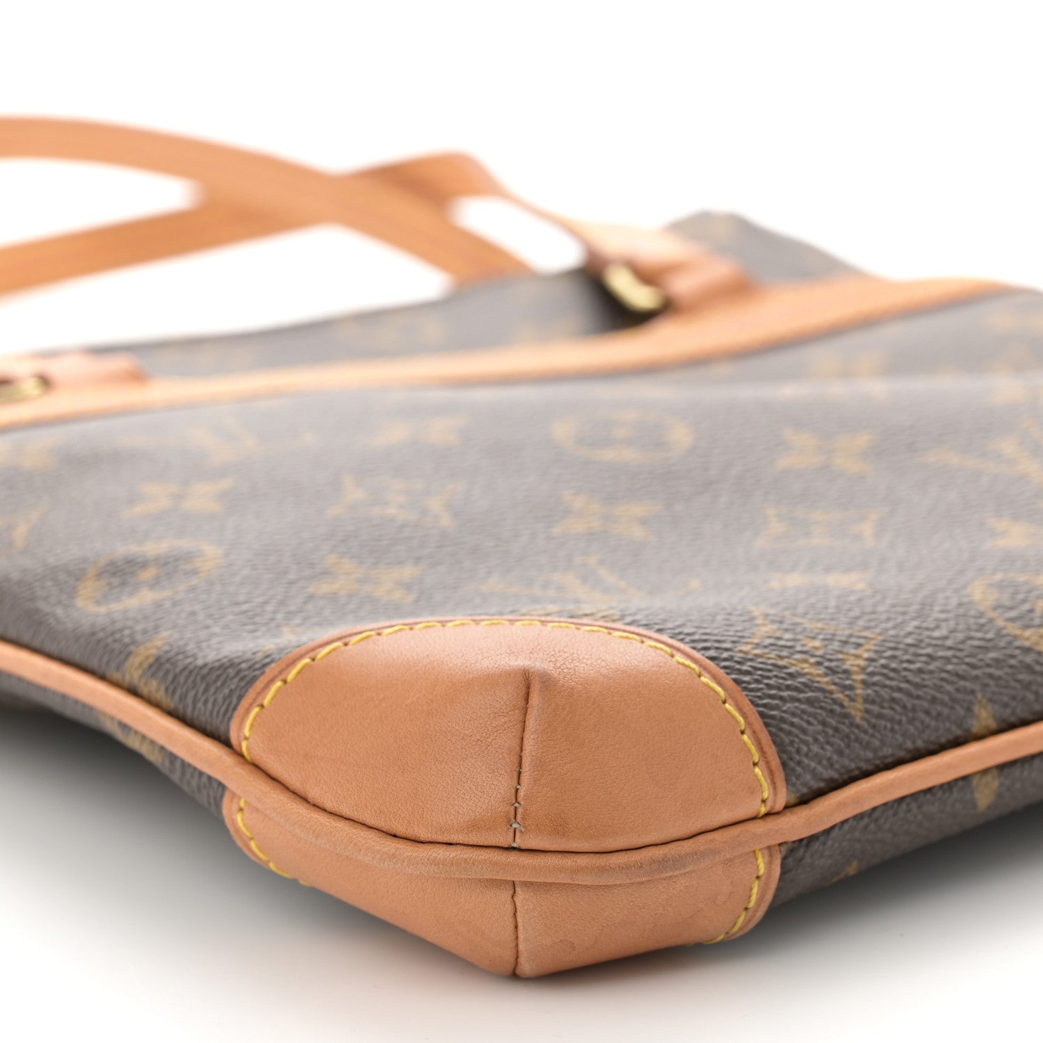 Louis Vuitton Monogram Sac Coussin GM 8 of 9