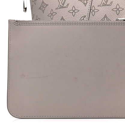 Louis Vuitton Mahina Hina MM Brume 19 of 20