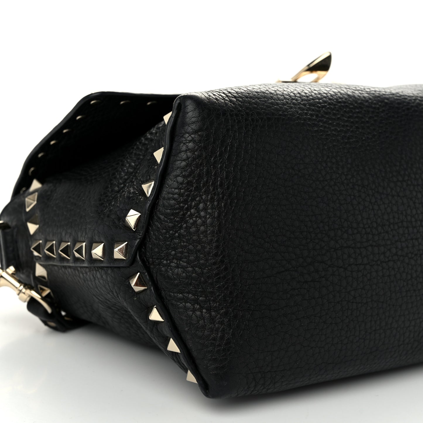 Pebbled Calfskin Rockstud Single Handle Flap Bag Black