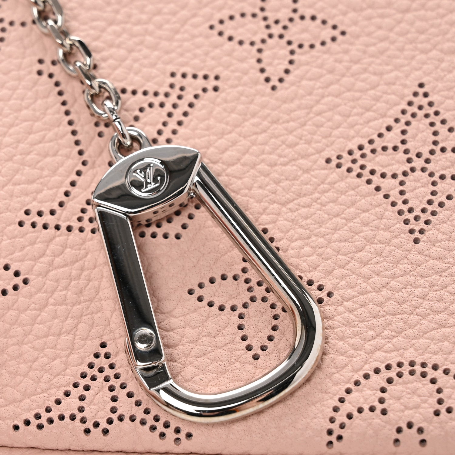 Louis Vuitton Mahina Key Pouch Magnolia 7 of 7