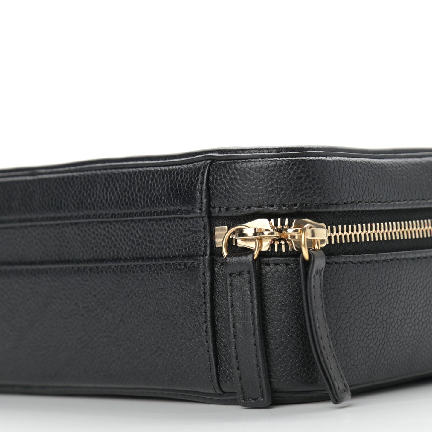 Caviar Quilted Medium CC Filigree Vanity Case Black