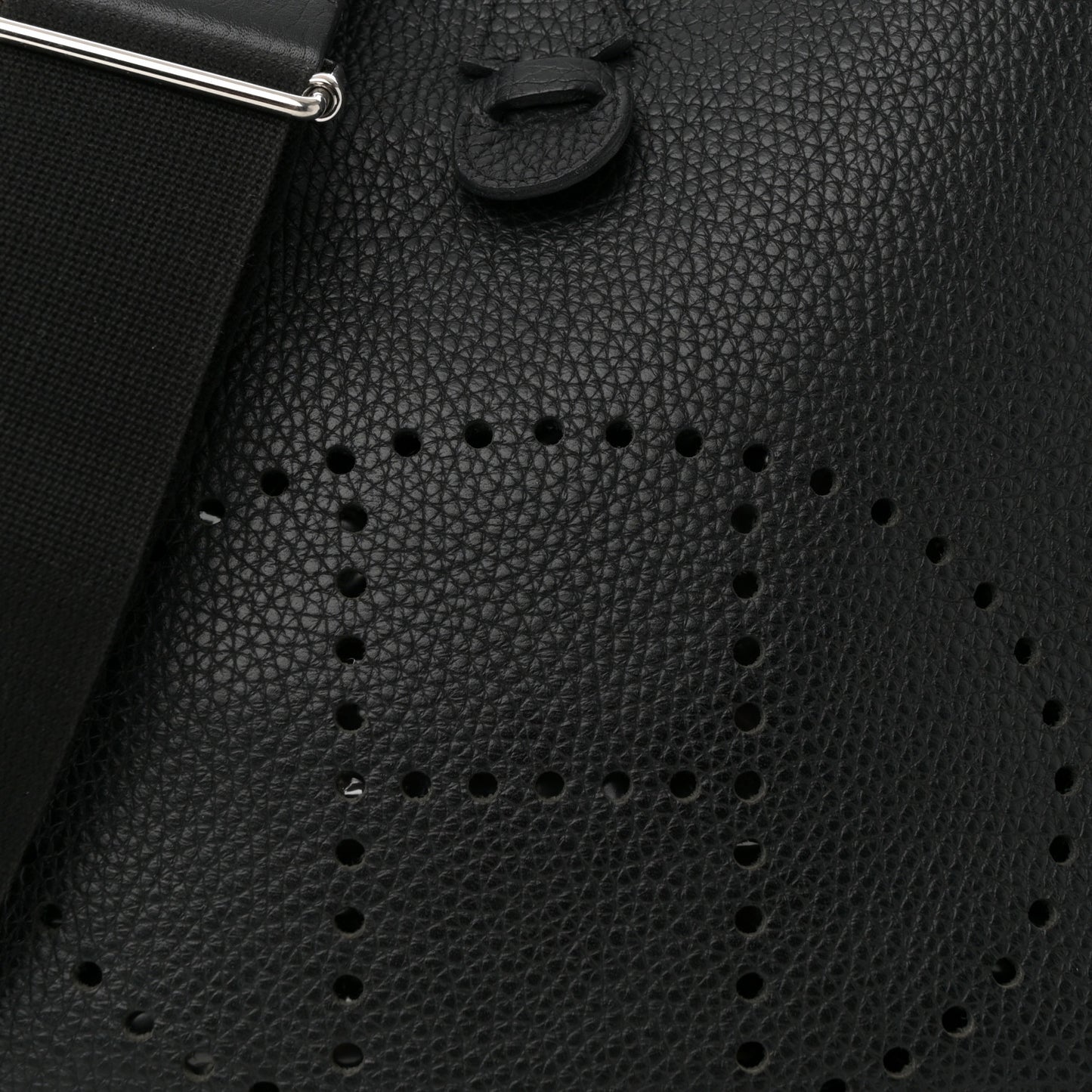 Taurillon Clemence Evelyne III PM Black