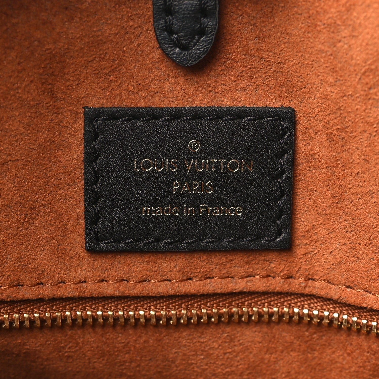 Louis Vuitton Empreinte Monogram Giant Wild At Heart Onthego MM Caramel 6 of 8