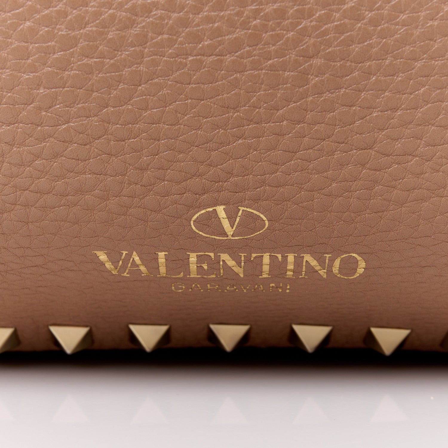 Valentino Garavani Pebbled Calfskin Medium Rockstud Tote Skin Sorbet 8 of 12